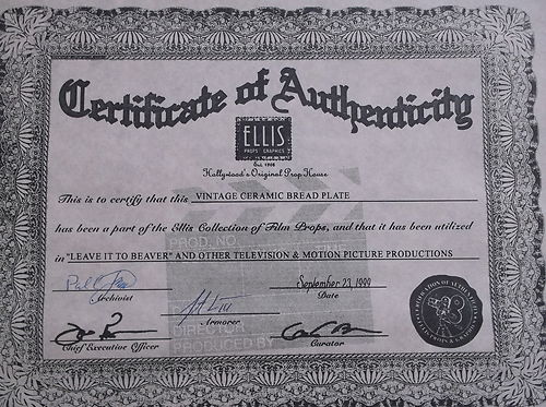 Ellis-Props-and-Graphics-Hollywood-TV-Movie-Prop-House-Certificate-of-Authenticity-COA-eBay-Startifacts-Example-01