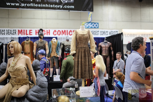 Comic-Con-Internation-2013-San-Diego-Profiles-in-History-TV-Movie-Prop-Costume-Photos-High-Resolution-Original-Prop-Blog-News-01-RSJ