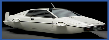 RM-Auctions-James-Bond-Lotus-Esprit-Submarine-Auction-Sale-The-Spy-Who-Loved-Me-007-Movie-Prop-Car-Memorabilia-x380