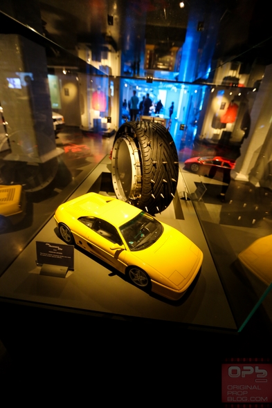 London-Film-Museum-Bond-in-Motion-James-Bond-007-Covent-Garden-Exhibit-2014-Official-Collection-Vehicles-Movie-Prop-Cars-010-RSJ