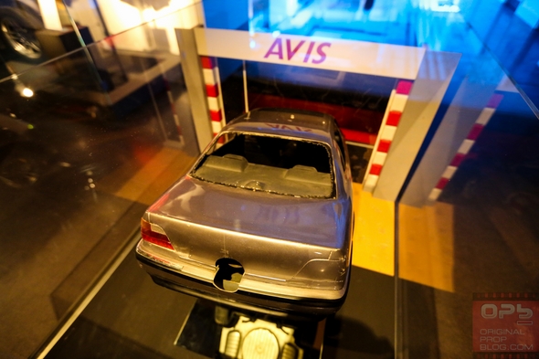 London-Film-Museum-Bond-in-Motion-James-Bond-007-Covent-Garden-Exhibit-2014-Official-Collection-Vehicles-Movie-Prop-Cars-007-RSJ