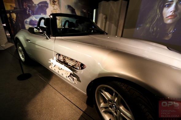 London-Film-Museum-Bond-in-Motion-James-Bond-007-Covent-Garden-Exhibit-2014-Official-Collection-Vehicles-Movie-Prop-Cars-001-RSJ