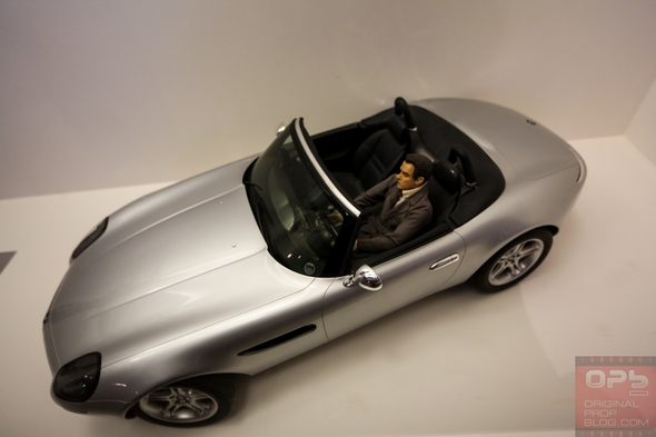 London-Film-Museum-Bond-in-Motion-James-Bond-007-Covent-Garden-Exhibit-2014-Official-Collection-Vehicles-Movie-Prop-Cars-005-RSJ