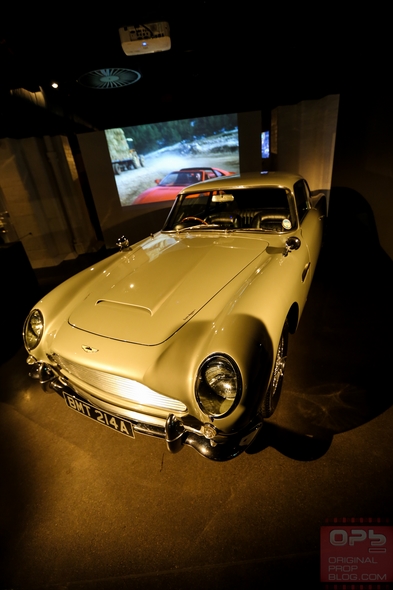 London-Film-Museum-Bond-in-Motion-James-Bond-007-Covent-Garden-Exhibit-2014-Official-Collection-Vehicles-Movie-Prop-Cars-008-RSJ