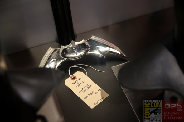 DC-Entertainment-DC-Comics-Batman-Movie-Costumes-Film-Props-Wardrobe-Comic-Con-San-Diego-001-RSJ