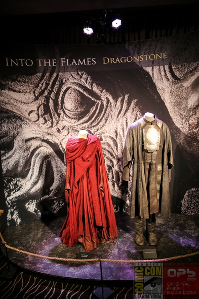 Game-Of-Thrones-Escape-The-Realm-San-Diego-Comic-Con-Exhibit-GOT-Costume-Wardrobe-SDCC-Photos-01-RSJ