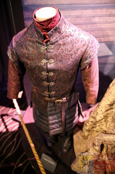 Game-Of-Thrones-Escape-The-Realm-San-Diego-Comic-Con-Exhibit-GOT-Costume-Wardrobe-SDCC-Photos-01-RSJ