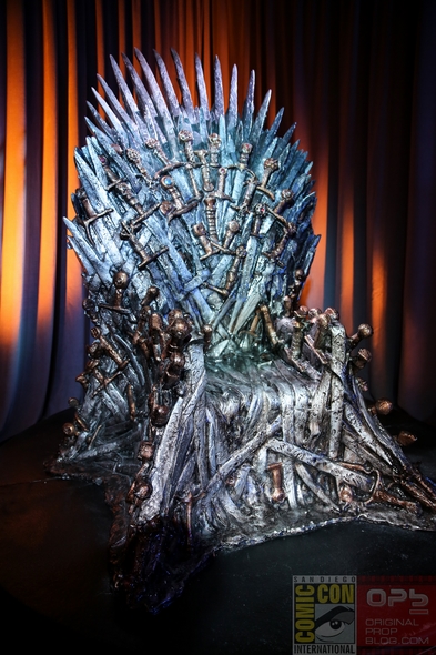 Game-Of-Thrones-Escape-The-Realm-San-Diego-Comic-Con-Exhibit-GOT-Costume-Wardrobe-SDCC-Photos-01-RSJ