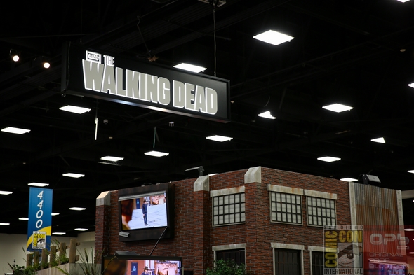 SDCC-San-Diego-Comic-Con-2014-Photos-Photography-Exhibit-Hall-Gaslamp-Convention-Center-Costumes-001-RSJ