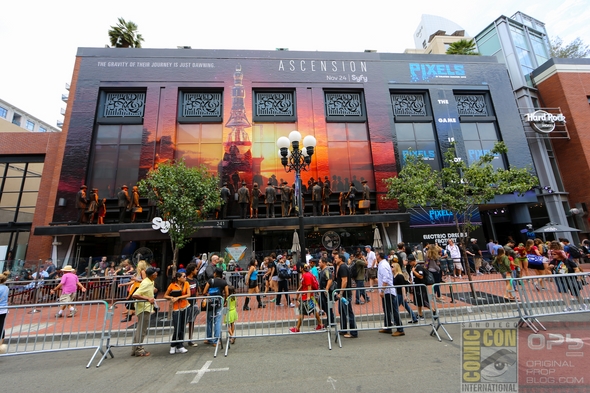 SDCC-San-Diego-Comic-Con-2014-Photos-Photography-Exhibit-Hall-Gaslamp-Convention-Center-Costumes-001-RSJ