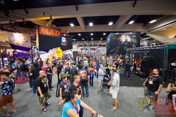 SDCC-San-Diego-Comic-Con-2014-Photos-Photography-Exhibit-Hall-Gaslamp-Convention-Center-Costumes-101-RSJ