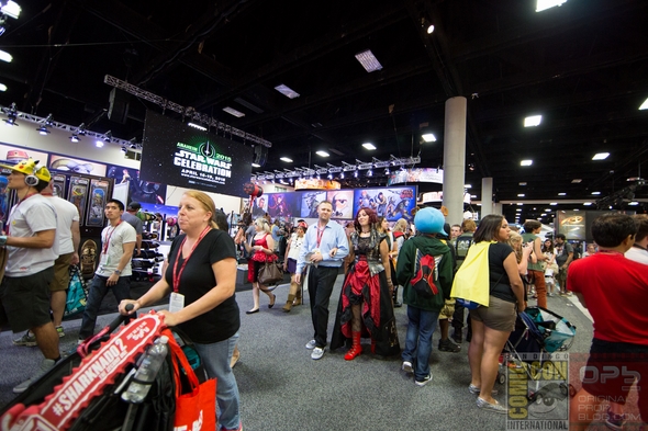 SDCC-San-Diego-Comic-Con-2014-Photos-Photography-Exhibit-Hall-Gaslamp-Convention-Center-Costumes-101-RSJ