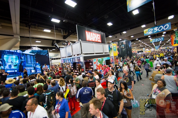 SDCC-San-Diego-Comic-Con-2014-Photos-Photography-Exhibit-Hall-Gaslamp-Convention-Center-Costumes-101-RSJ