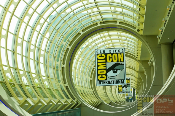 SDCC-San-Diego-Comic-Con-2014-Photos-Photography-Exhibit-Hall-Gaslamp-Convention-Center-Costumes-101-RSJ