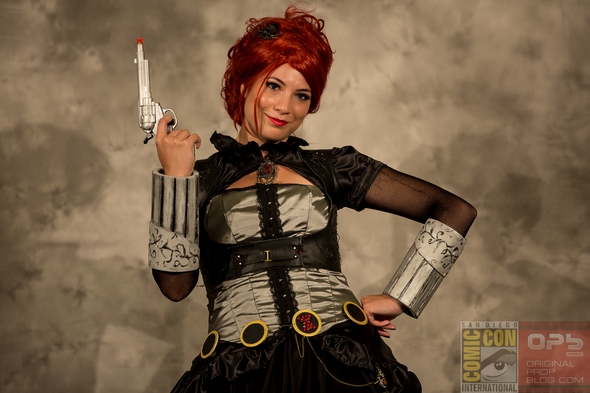 SDCC-San-Diego-Comic-Con-International-2014-Masquerade-Photos-Images-News-Winners-Contest-Cosplay-001-RSJ