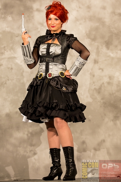 SDCC-San-Diego-Comic-Con-International-2014-Masquerade-Photos-Images-News-Winners-Contest-Cosplay-001-RSJ