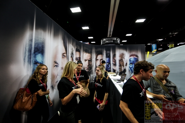 SDCC-San-Diego-Comic-Con-Intl-2014-Preview-Night-Wednesday-Photos-Photography-001-RSJ