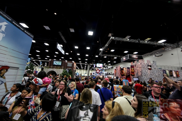 SDCC-San-Diego-Comic-Con-Intl-2014-Preview-Night-Wednesday-Photos-Photography-001-RSJ