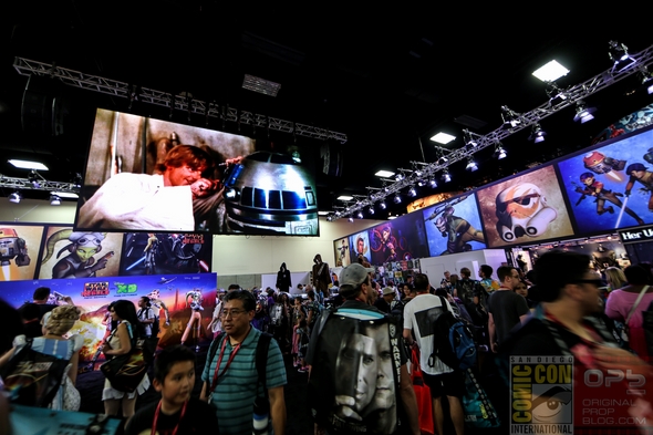 SDCC-San-Diego-Comic-Con-Intl-2014-Preview-Night-Wednesday-Photos-Photography-001-RSJ