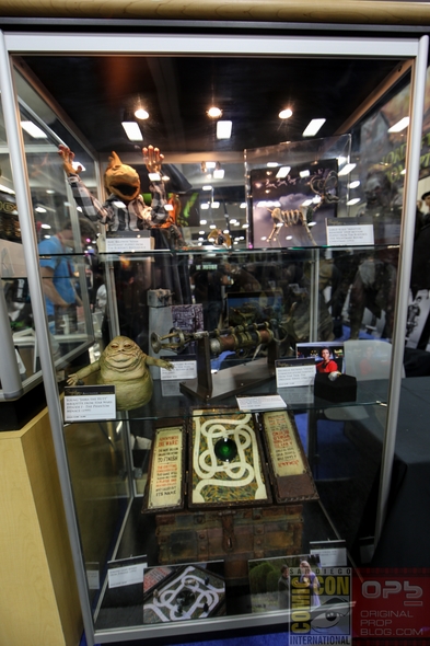 San-Diego-Comic-Con-2014-Profiles-In-History-TV-Movie-Prop-Costume-Exhibit-Auction-Preview-Photos-01-RSJ