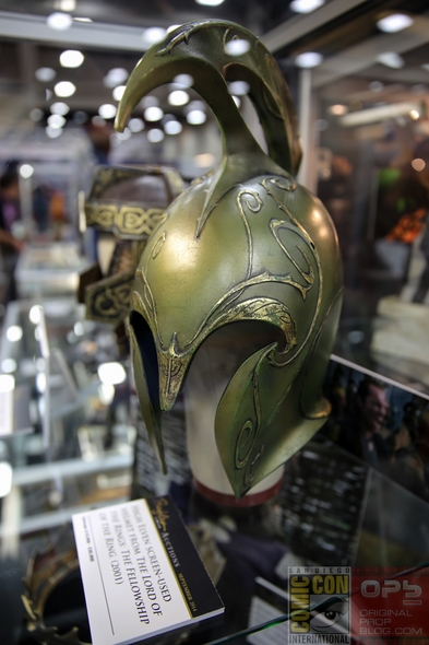 San-Diego-Comic-Con-2014-Profiles-In-History-TV-Movie-Prop-Costume-Exhibit-Auction-Preview-Photos-01-RSJ