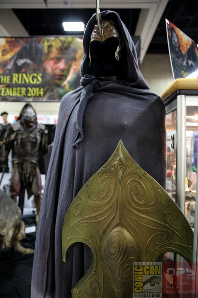 San-Diego-Comic-Con-2014-Profiles-In-History-TV-Movie-Prop-Costume-Exhibit-Auction-Preview-Photos-01-RSJ