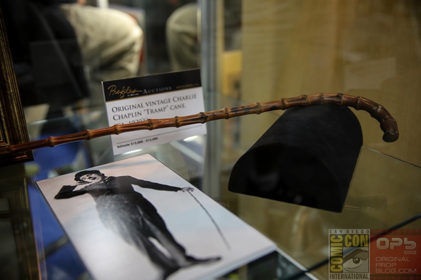 San-Diego-Comic-Con-2014-Profiles-In-History-TV-Movie-Prop-Costume-Exhibit-Auction-Preview-Photos-01-RSJ