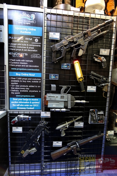 San-Diego-Comic-Con-2014-Prop-Store-London-TV-Movie-Prop-Costume-Exhibit-Auction-Preview-Photos-001-RSJ