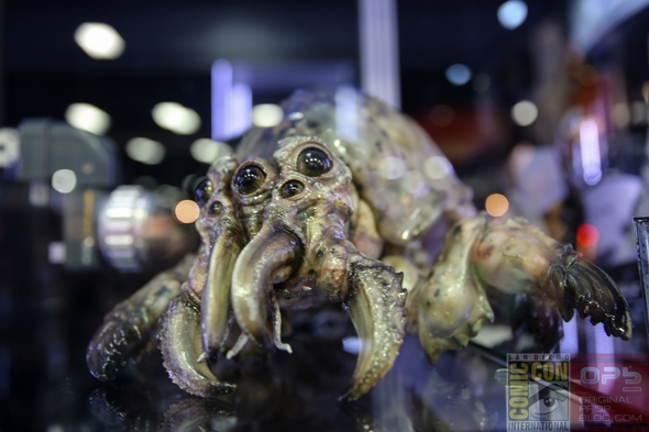 San-Diego-Comic-Con-2014-Prop-Store-London-TV-Movie-Prop-Costume-Exhibit-Auction-Preview-Photos-001-RSJ