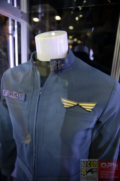 San-Diego-Comic-Con-2014-Prop-Store-London-TV-Movie-Prop-Costume-Exhibit-Auction-Preview-Photos-001-RSJ