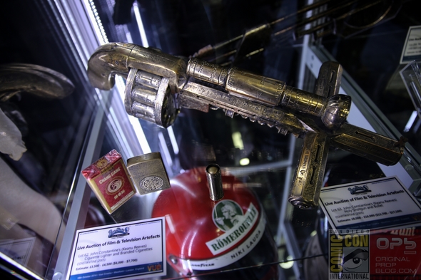 San-Diego-Comic-Con-2014-Prop-Store-London-TV-Movie-Prop-Costume-Exhibit-Auction-Preview-Photos-001-RSJ