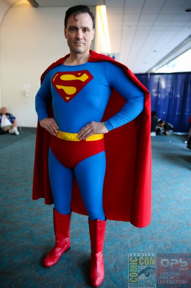 San-Diego-Comic-Con-2014-SDCC-Photos-Photography-Costumes-Cosplay-Exhibit-Hall-Masquerade-Images-High-Resolution-001-RSJ