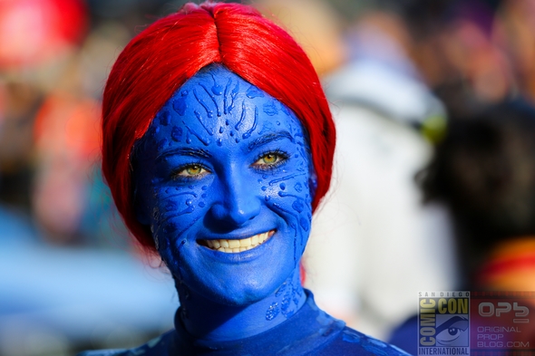 San-Diego-Comic-Con-2014-SDCC-Photos-Photography-Costumes-Cosplay-Exhibit-Hall-Masquerade-Images-High-Resolution-001-RSJ