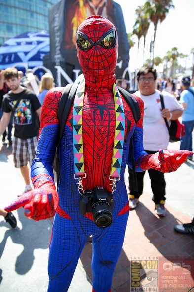 San-Diego-Comic-Con-2014-SDCC-Photos-Photography-Costumes-Cosplay-Exhibit-Hall-Masquerade-Images-High-Resolution-001-RSJ