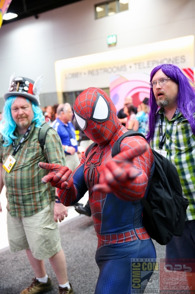 San-Diego-Comic-Con-2014-SDCC-Photos-Photography-Costumes-Cosplay-Exhibit-Hall-Masquerade-Images-High-Resolution-001-RSJ