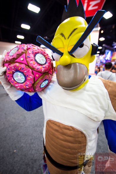 San-Diego-Comic-Con-2014-SDCC-Photos-Photography-Costumes-Cosplay-Exhibit-Hall-Masquerade-Images-High-Resolution-101-RSJ