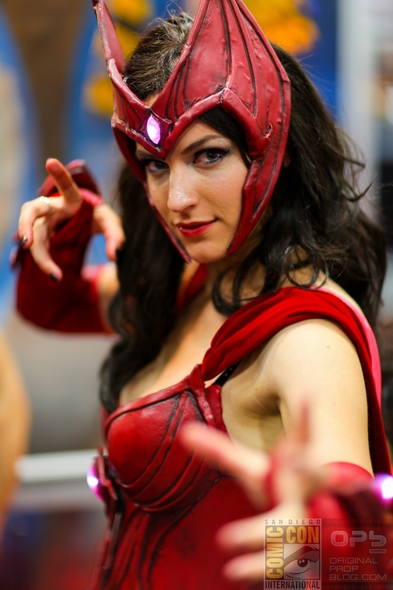 San-Diego-Comic-Con-2014-SDCC-Photos-Photography-Costumes-Cosplay-Exhibit-Hall-Masquerade-Images-High-Resolution-101-RSJ