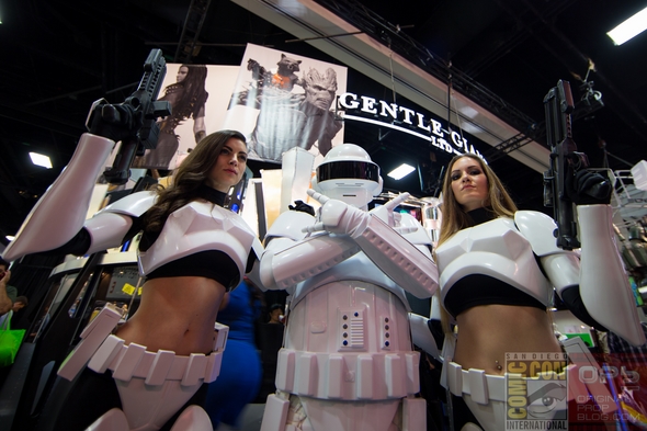 San-Diego-Comic-Con-2014-SDCC-Photos-Photography-Costumes-Cosplay-Exhibit-Hall-Masquerade-Images-High-Resolution-101-RSJ