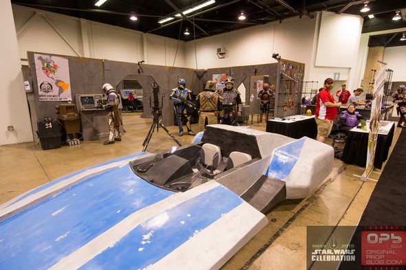 Star-Wars-Celebration-2015-Anaheim-Exhibit-Hall-New-Trailer-The-Force-Awakens-Photos-001-RSJ