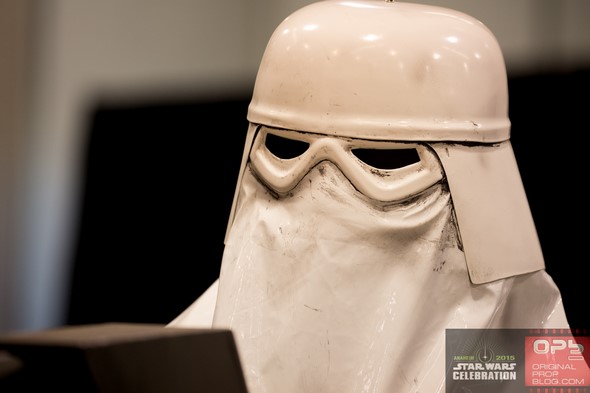 Star-Wars-Celebration-2015-Anaheim-Exhibit-Hall-New-Trailer-The-Force-Awakens-Photos-001-RSJ