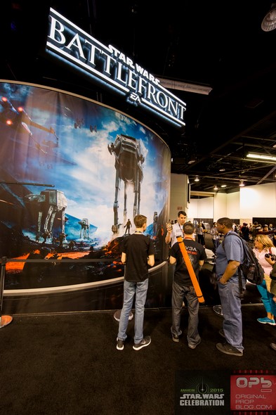 Star-Wars-Celebration-2015-Anaheim-Exhibit-Hall-New-Trailer-The-Force-Awakens-Photos-001-RSJ