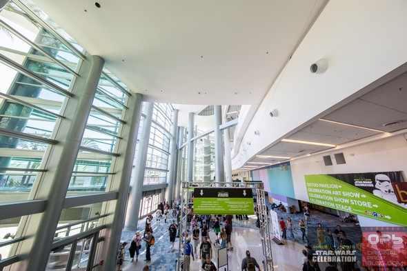 Star-Wars-Celebration-2015-Anaheim-Exhibit-Hall-New-Trailer-The-Force-Awakens-Photos-001-RSJ