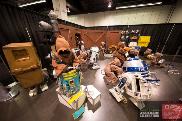 Star-Wars-Celebration-2015-Anaheim-Exhibit-Hall-New-Trailer-The-Force-Awakens-Photos-001-RSJ