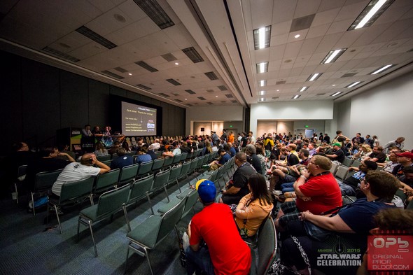 Star-Wars-Celebration-2015-Anaheim-Original-Movie-Props-Costumes-Prop-Store-Tom-Spina-Gus-Lopez-076-RSJ