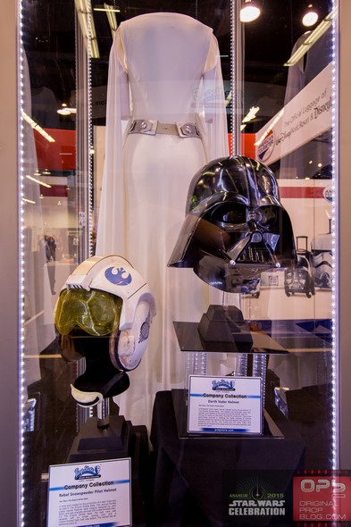 Star-Wars-Celebration-2015-Anaheim-Prop-Store-London-Los-Angeles-Exhibit-Props-Costumes-Photos-001-RSJ