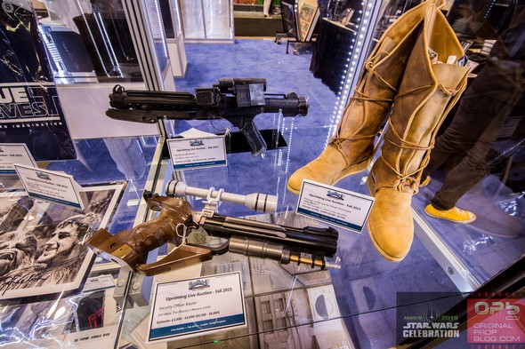 Star-Wars-Celebration-2015-Anaheim-Prop-Store-London-Los-Angeles-Exhibit-Props-Costumes-Photos-001-RSJ