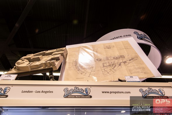 Star-Wars-Celebration-2015-Anaheim-Prop-Store-London-Los-Angeles-Exhibit-Props-Costumes-Photos-001-RSJ