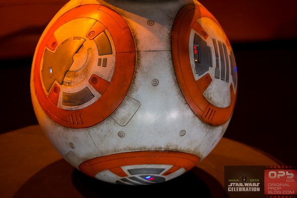 Star-Wars-Celebration-The-Force-Awakens-Props-Costumes-Exhibit-Characters-Models-001-RSJ