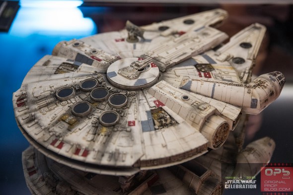 Star-Wars-Celebration-The-Force-Awakens-Props-Costumes-Exhibit-Characters-Models-101-RSJ