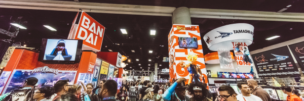 San-Diego-Comic-Con-International-2015-Photos-Cosplay-Convention-Exhibit-Hall-031